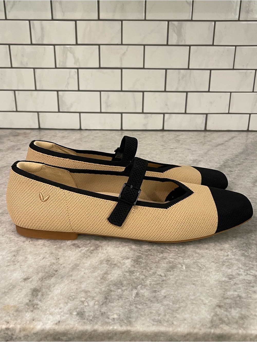 Vivaia Shoes Womens Size 11 Eur 43 Taupe Beige Black Square Toe Mary Jane Flats